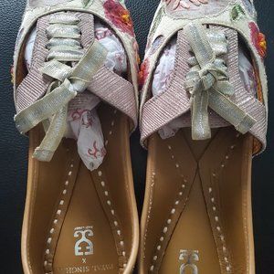 Fizzy gobley Payal Singhal